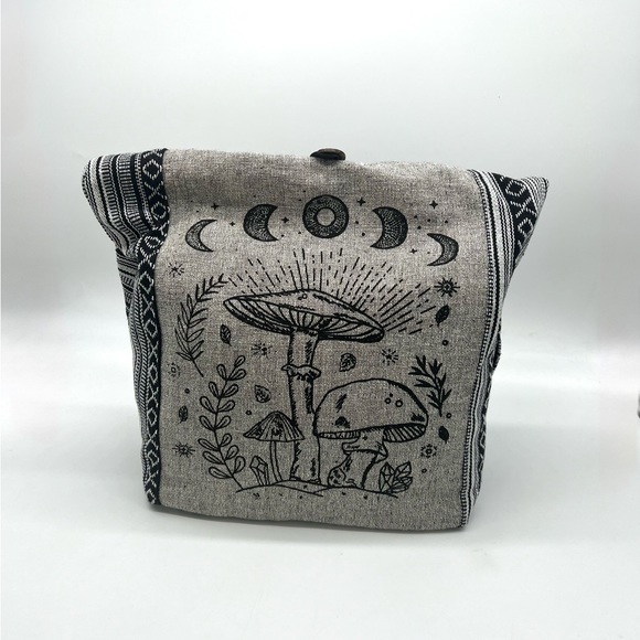 Mushroom and Celestial Print Large Hippie Crossbody Sling Bag - Picture 3 of 12